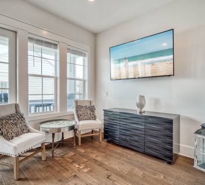 Living Room - Equipped with a Large Flat Screen TV
