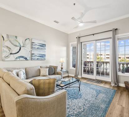 Well Appointed Living Area with Ample Seating