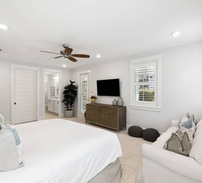Primary King Suite - Patio Access + Flat-Screen TV