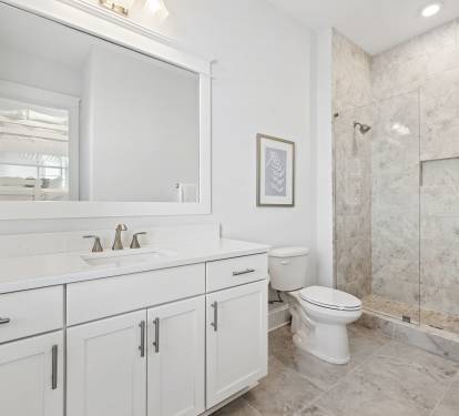 Bunk Room En-Suite - Single Vanity + Walk-In Shower