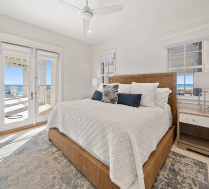 1st Floor - King Guest Suite