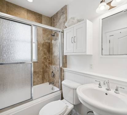 1st Floor Guest Bathroom - Single Vanity + Shower/Tub Combo