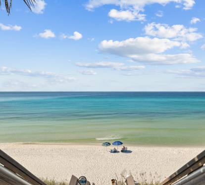 Enjoy Seamless Beach Access - Just a Bike Ride Away!