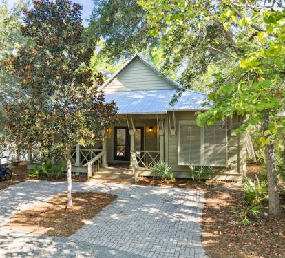 Book Your Next 30A Escape at 'Hammock Hideaway' Today!