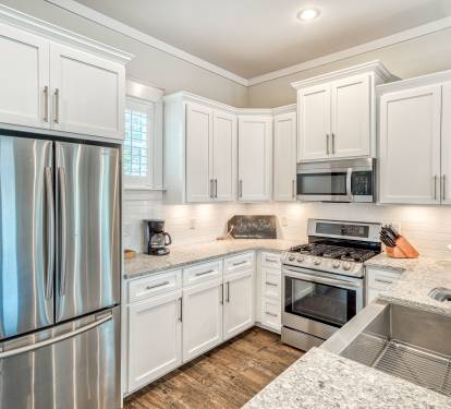 Well Appointed Kitchen is a pleasure to cook in!