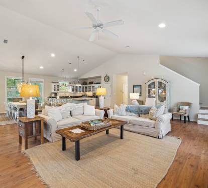 Open-Concept Living Greets You as You Enter 'Sweet Magnolia'!