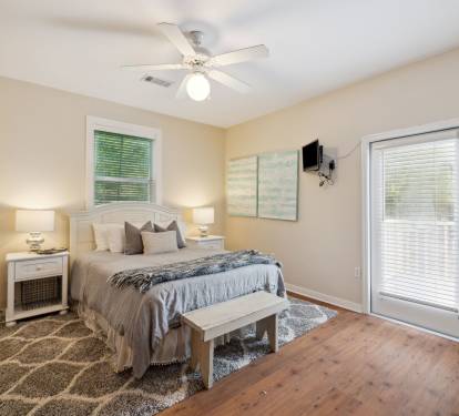 2nd Floor - Queen Guest Suite