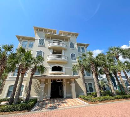 Book your Next 30A Escape Today at 'Poolside Paradise'!