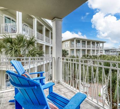 Lounge on the 'Poolside Paradise' Balcony!