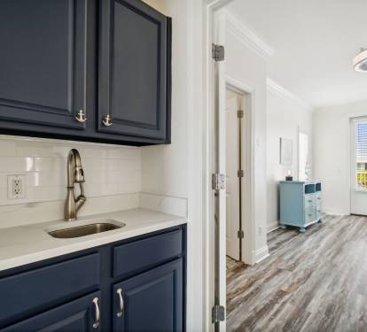 3rd Floor Wet Bar