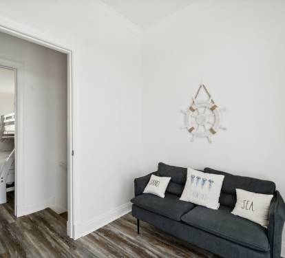 3rd Floor Sitting Room