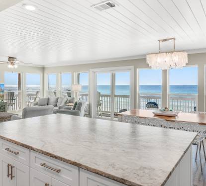"Searenity Now" Expansive Views Throughout