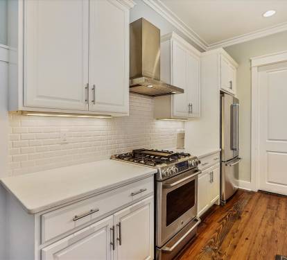 An airy, open kitchen that makes cooking feel effortless