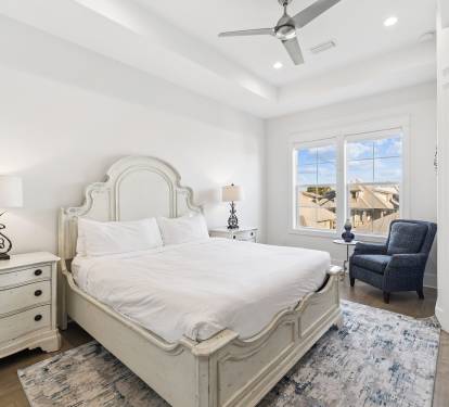 3rd Floor - Primary King Suite