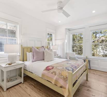 2nd Floor - Queen Guest Suite