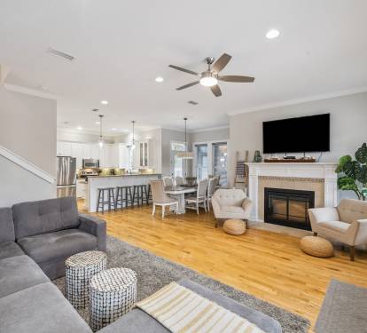 Cozy & Inviting Living Area