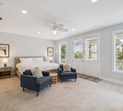 2nd Floor - Primary King Suite