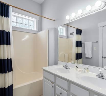 Primary En Suite