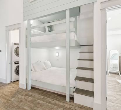 3rd Floor Bunk Nook - Sleeping 5