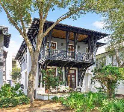 Welcome to '21 Hamilton Lane' in Rosemary Beach!