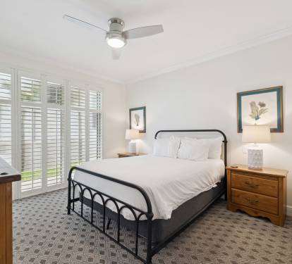Queen Guest Suite