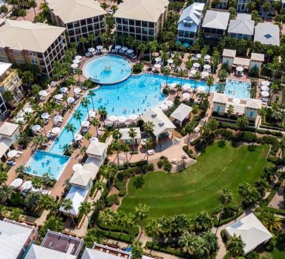 4 Minute Walk to the Lagoon Pool!