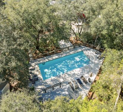 Mulitple Community Pools - Perfect for Soaking Up the Sun!