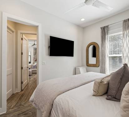 Primary King Suite - Equipped with a Flat-Screen TV