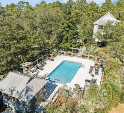 Make a Splash in 1 of 2 Community Pools!