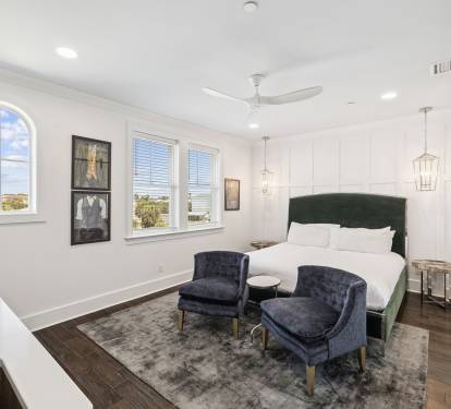 3rd Floor - King Guest Suite