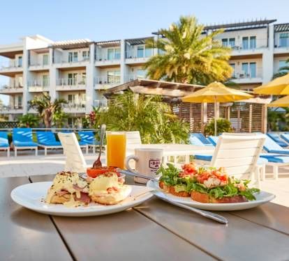 Enjoy Breakfast & Lunch at 'Big Bad Breakfast' - On Site