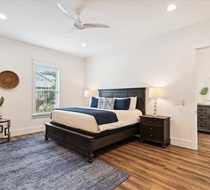 1st Floor - King Guest Suite