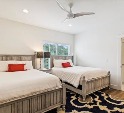 2nd Floor - Queen Guest Suite