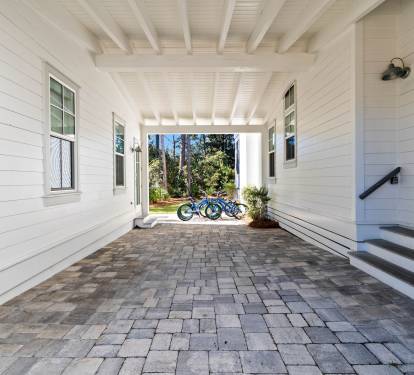 Covered Entry Way to Main House and Carriage House