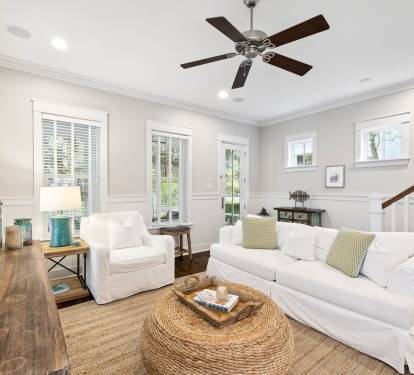 Enjoy Seamless Access to the Screened-Porch from the Living Area