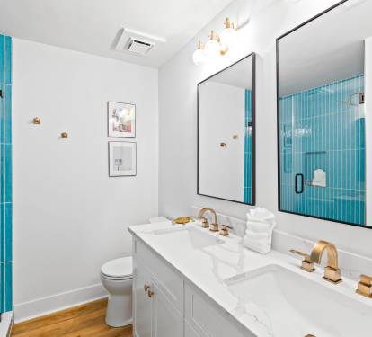 Primary King En-Suite - Dual Vanities