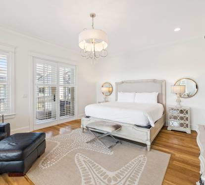 3rd Floor - Primary King Suite
