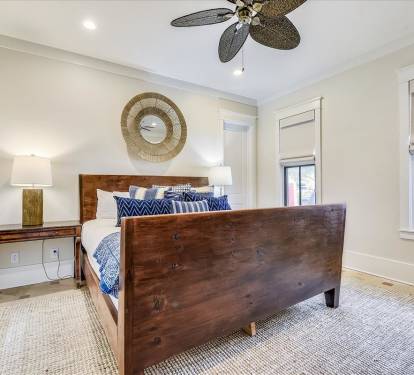 1st Floor - Primary King Suite