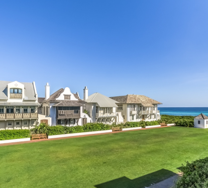 Take in the Beautiful Gulf Views from the 2nd Floor Balcony!