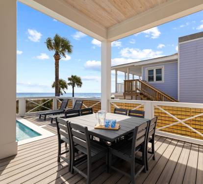 Covered Dining Poolside
