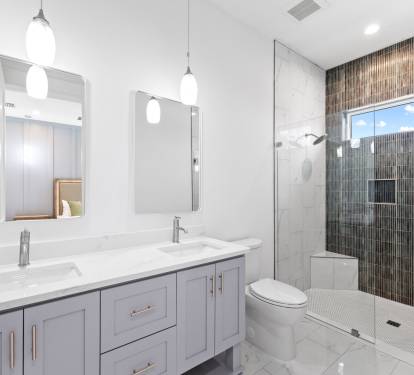 2nd Floor - Guest En Suite