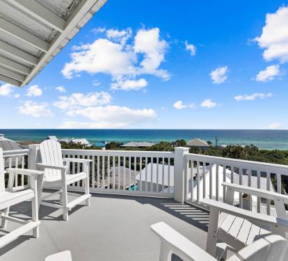 Panoramic Gulf and dune-lake vistas from the 4th-floor lookout.