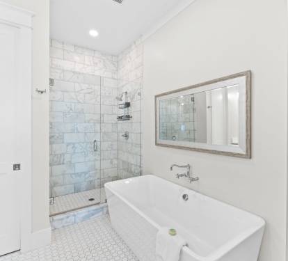 Primary King En-Suite - Soaking Tub + Walk-In Shower