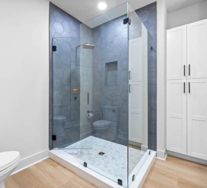 Primary King En-Suite - Spacious Walk-In Shower