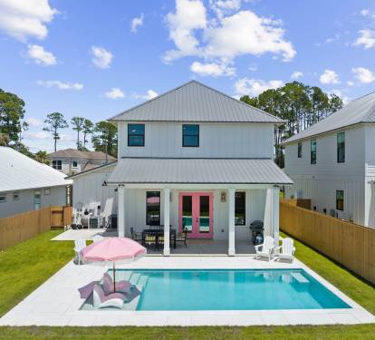 Book Your Next 30A Escape at 'Shimmy By The Sea' Today!