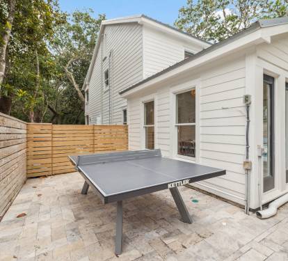 Play a Game of Ping Pong with Friends!