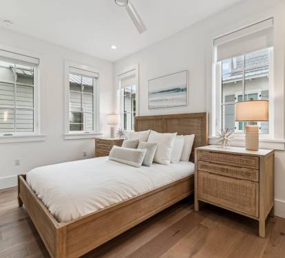 2nd Floor - Queen Guest Suite