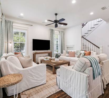 Open & Airy Living Space with Flat-Screen TV
