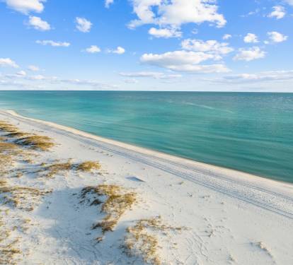 Make Your Way to Deer Lake Beach Access!