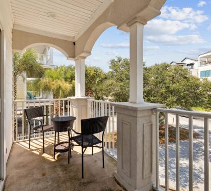 Shared Balcony - Access from Bunk Room & King Guest Suite
